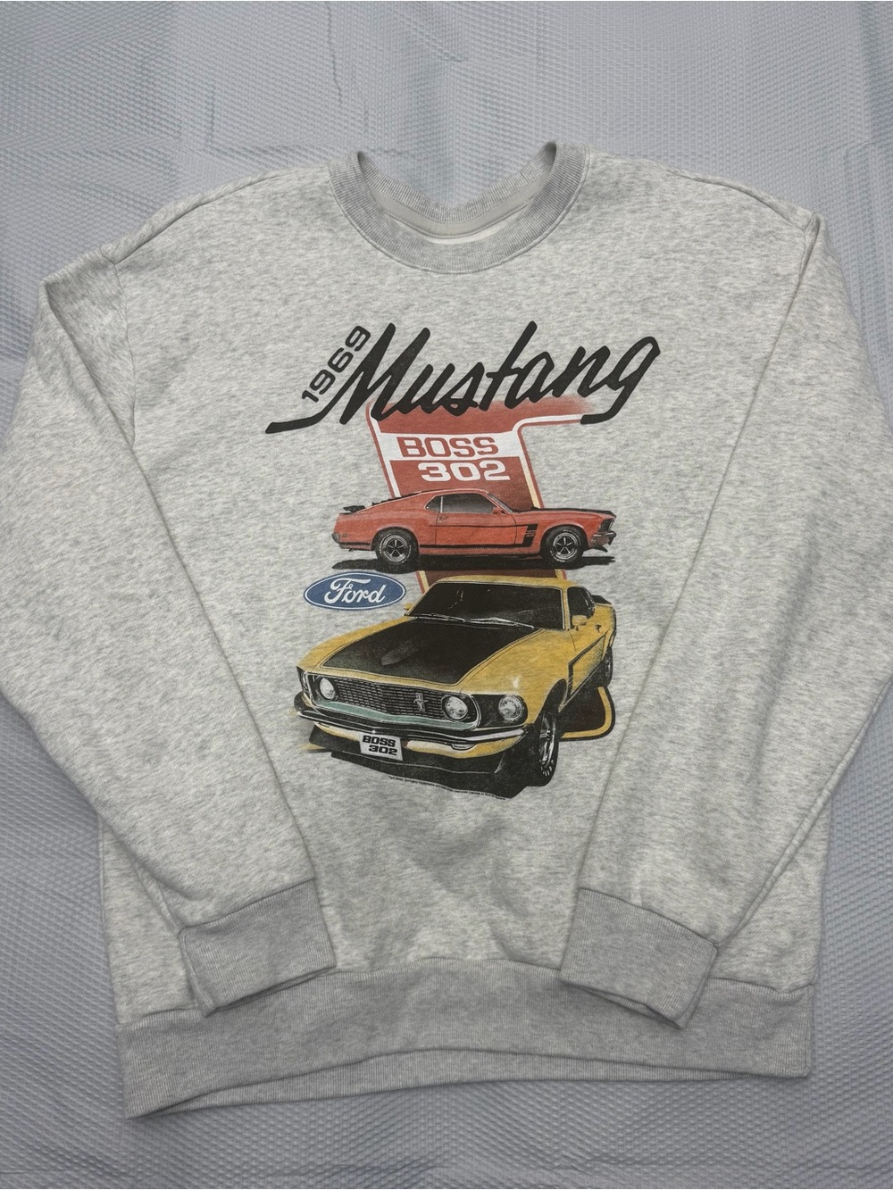 Hollister L 1969 Ford Mustang Boss 302 Graphic Sweatshirt Gray